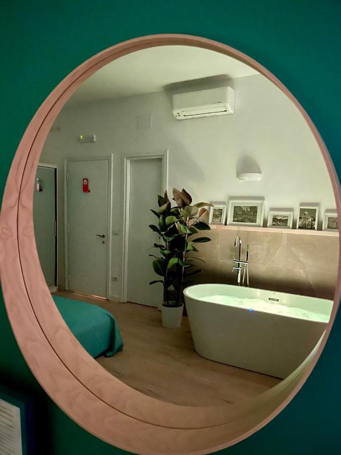 Le Coq Suites Рим Экстерьер фото