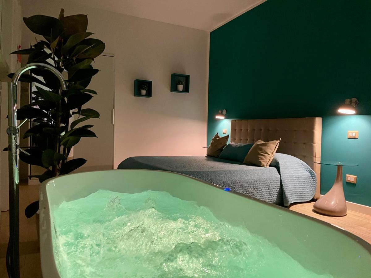Le Coq Suites Рим Экстерьер фото