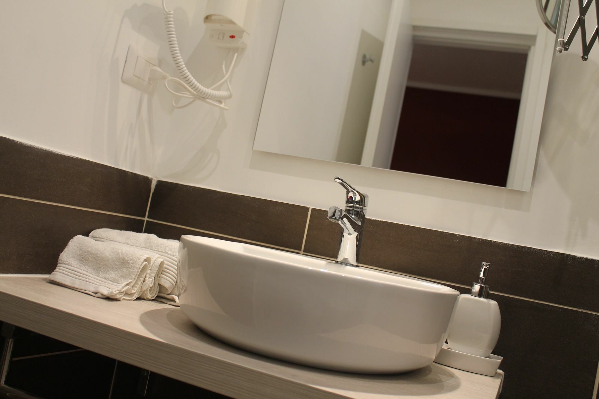 Le Coq Suites Рим Экстерьер фото