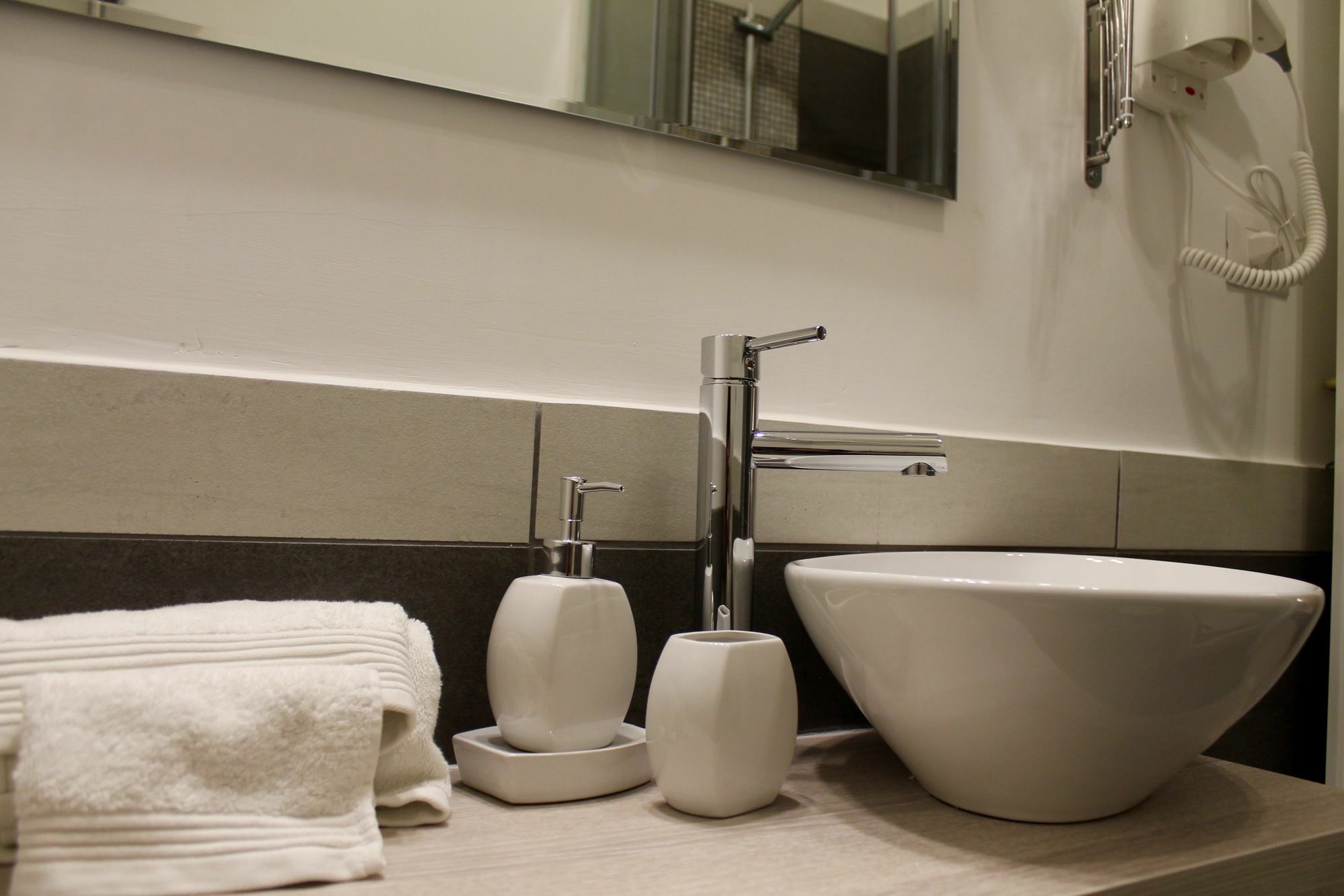 Le Coq Suites Рим Экстерьер фото